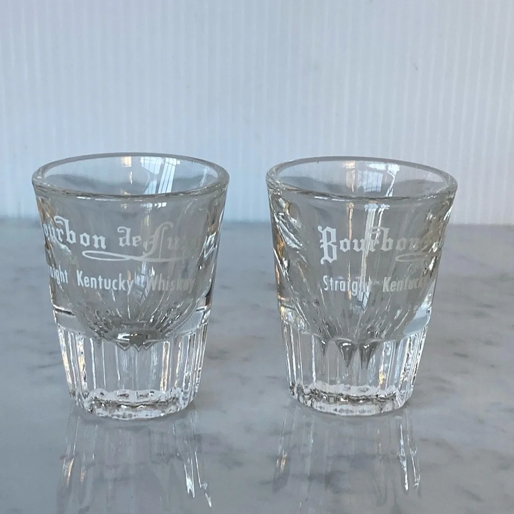 Set of 2 Vintage Bourbon de Luxe Straight Kentucky Whiskey Shot Glasses